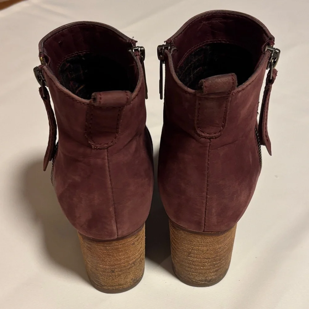 Blondo Burgundy Ankle Booties -GB2